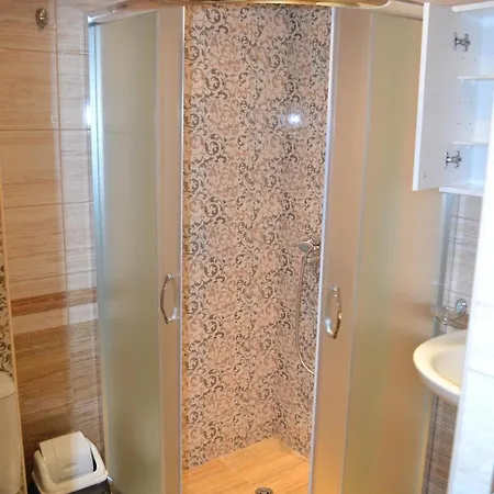 Admiral Plaza Private Daire *