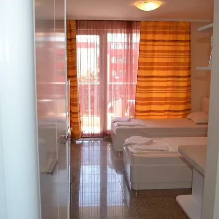 Admiral Plaza Private * Sunny Beach